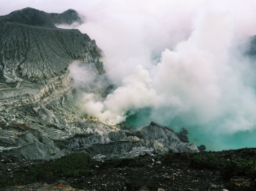 Sulfur clouds at Ijen